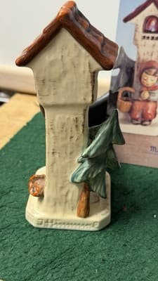 Goebel Hummel Hum 84 Am Wegesrand Worship 60th Anniversary Figurine - Thumbnail 21