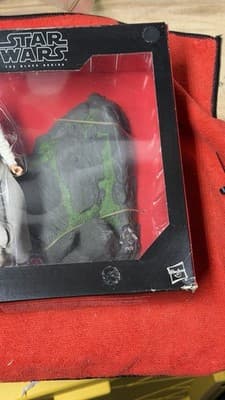 NEW! Star Wars Black Series Luke Skywalker Jedi Master Deluxe Set Sealed Figure - Thumbnail 5