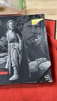 NEW! Star Wars Black Series Luke Skywalker Jedi Master Deluxe Set Sealed Figure - Thumbnail 2