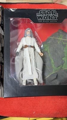 NEW! Star Wars Black Series Luke Skywalker Jedi Master Deluxe Set Sealed Figure - Thumbnail 6