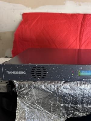 Tandberg TT1260 Professional Receiver – Tested – Broadcast Quality w/ Power Cord