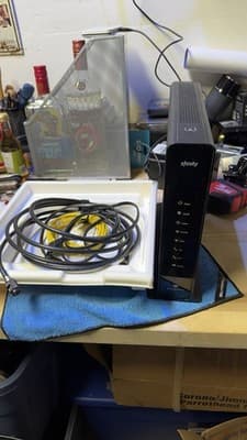 Xfinity xFi Cable Modem WiFi Router Gateway Comcast w/ Power & Cables