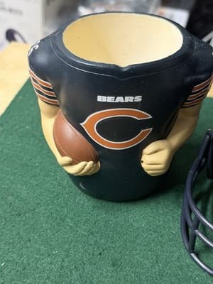 Chicago Bears Riddell Mini Football Helmet & Draft Day 2006 Mug Set - Thumbnail 2