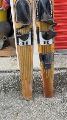 Vintage Connelly Wooden Water Skis w/ Bindings Fins Classic Retro Pair - Thumbnail 2