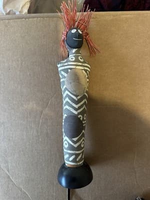 Vintage Positive Energy Doll by P. Flynn 1989 – Tribal Design, 14”, Handmade - Thumbnail 2