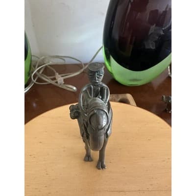 Vintage Bronze Camel Rider Figurine – Tribal Style Metal Sculpture – 5" x 4" - Thumbnail 8