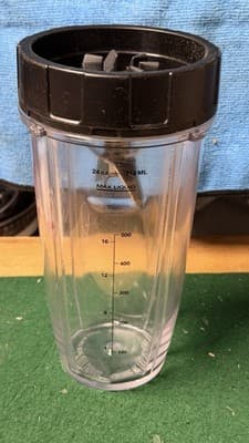 Nutri Ninja 32oz & 18oz Cups w Lids + Blade 710ml Blender Set - Thumbnail 3