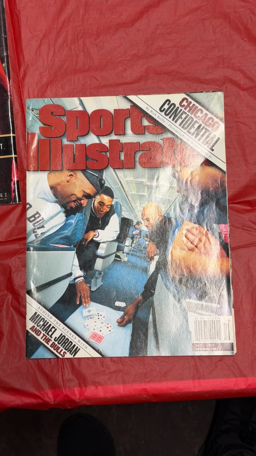 Sports Illustrated Michael Jordan Chicago Bulls Lot of 2 Magazines - Thumbnail 9