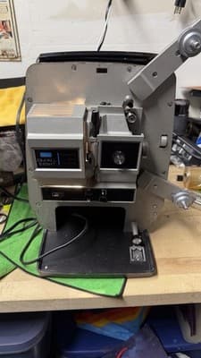 Vintage Sears Du-All Eight 8mm Film Projector w/ Case Movie Projector - Thumbnail 7