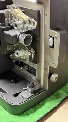Bell & Howell Autoload 346A Super 8 Movie Projector Vintage - Thumbnail 11