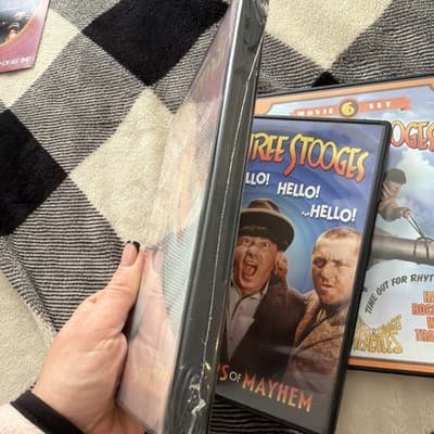The Three Stooges: Big Box of Nyuks (DVD) - Thumbnail 4
