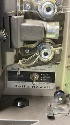 Bell & Howell Autoload 346A Super 8 Movie Projector Vintage - Thumbnail 5