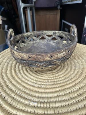 Rustic Cast Iron Decorative Bowl Basket 12” x 6” Handles Vintage Style - Thumbnail 3