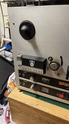 Roberts 1725-8L III Reel to Reel Tape Recorder For Parts Repair - Thumbnail 12