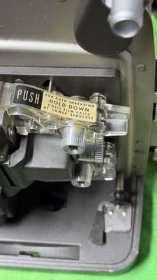 Bell & Howell Autoload 346A Super 8 Movie Projector Vintage - Thumbnail 10