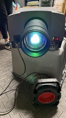 Projector BarcoGraphics 6300 DLC 120V Working Tested w/ Lens - Thumbnail 8