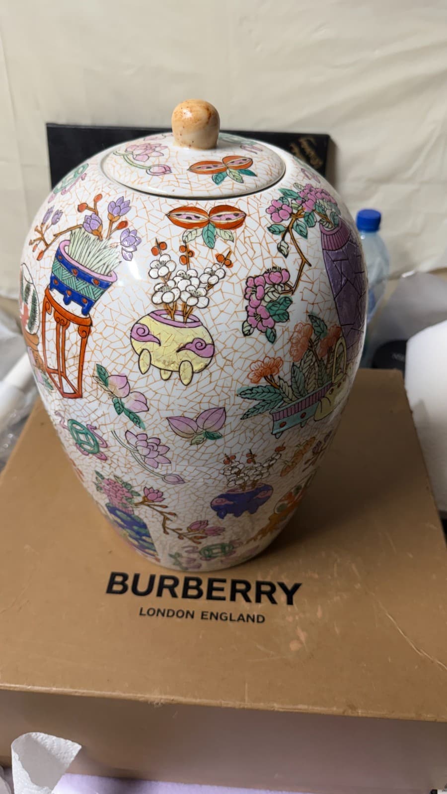 Large Decorative Lidded Vase CPC Macau – Handpainted Oriental Style 12" - Thumbnail 12