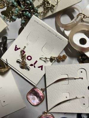 Women’s Fashion Earrings Lot New & Mixed Styles Hoops Dangle Beaded - Thumbnail 9