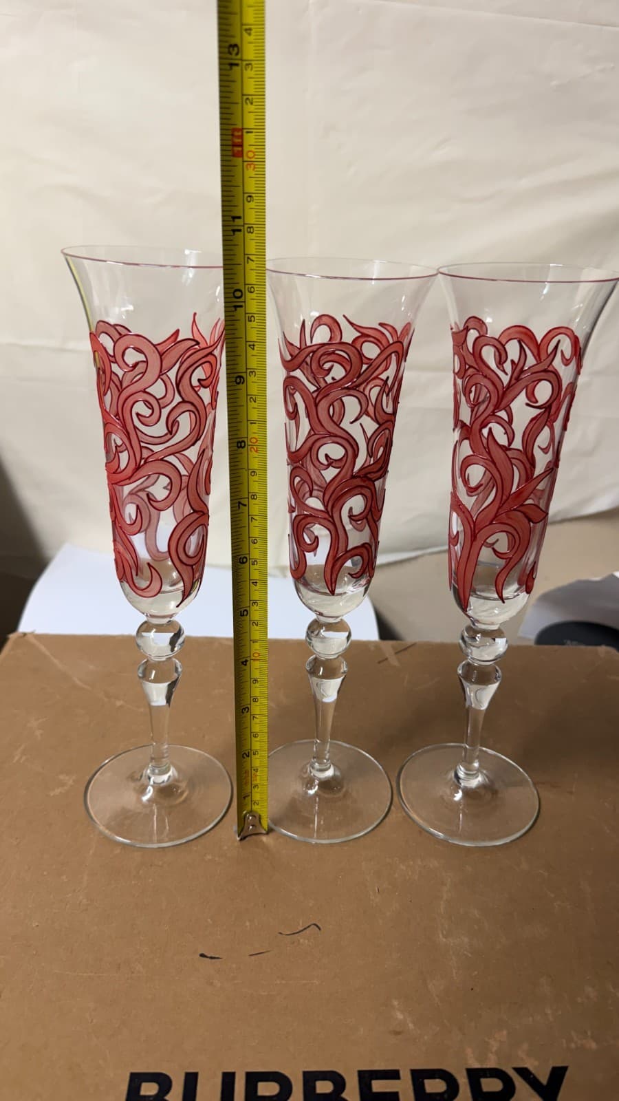 Set of 3 Red Swirl Hand-Painted Champagne Flutes – Elegant Glasses - Thumbnail 5