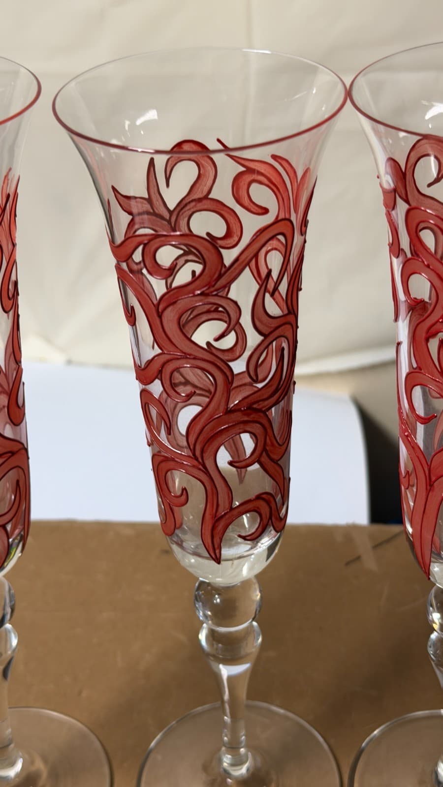 Set of 3 Red Swirl Hand-Painted Champagne Flutes – Elegant Glasses - Thumbnail 4