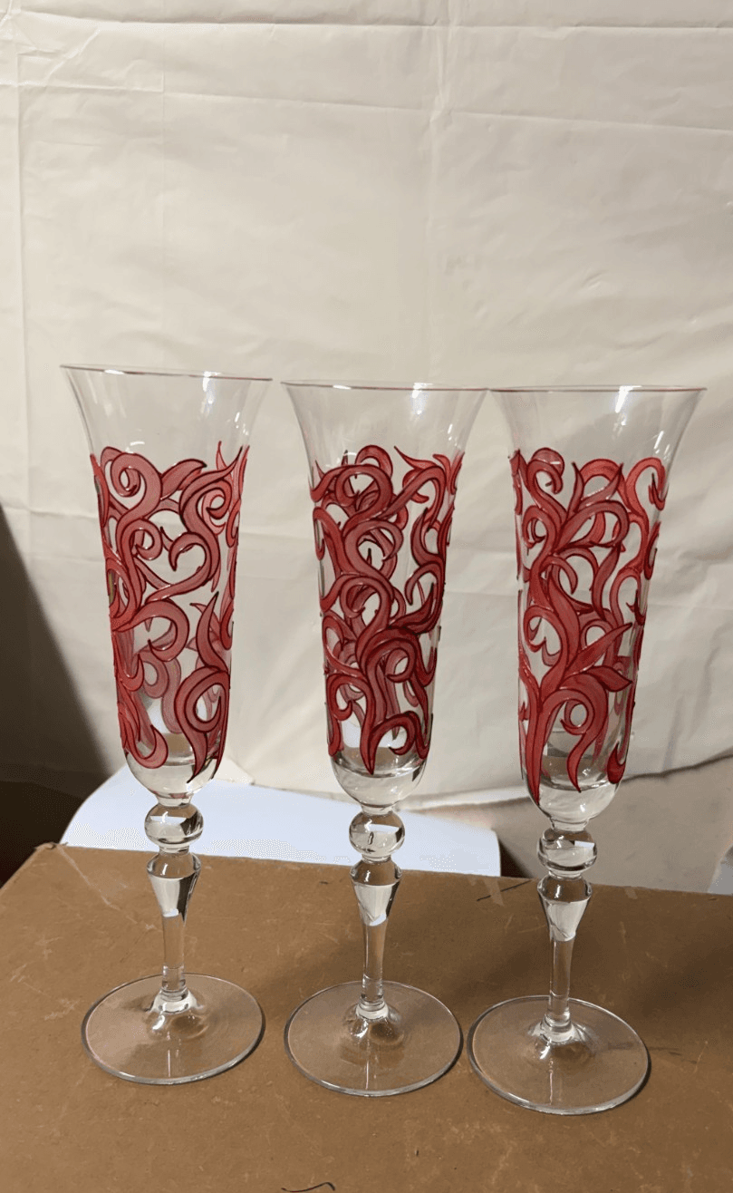 Set of 3 Red Swirl Hand-Painted Champagne Flutes – Elegant Glasses - Thumbnail 2