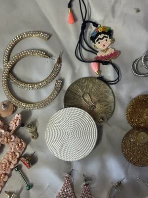 Mixed Fashion Jewelry Lot Earrings Necklace Rings Bracelet Boho Glam - Thumbnail 6