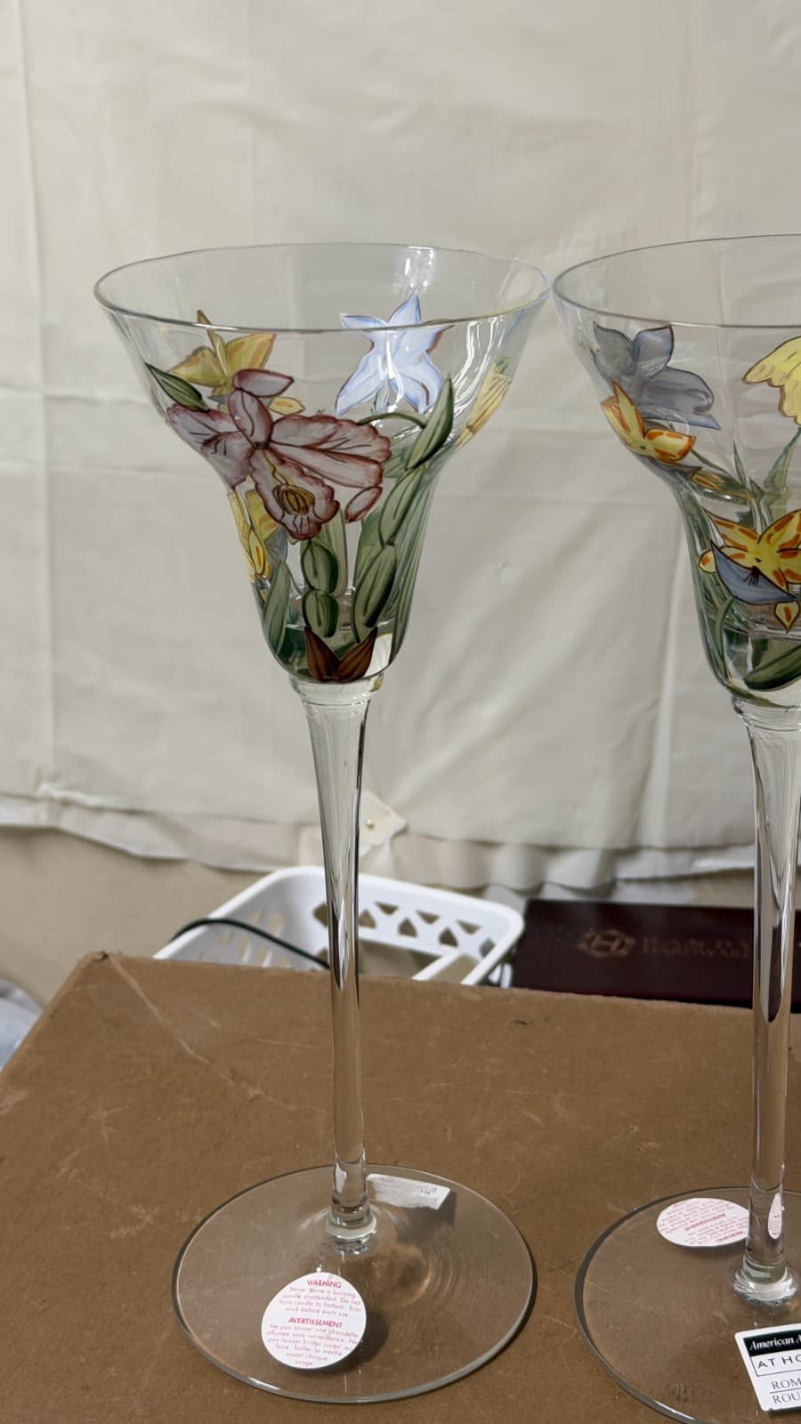 Set of 2 American Atelier Hand-Painted Floral Wine Glasses – Romania - Thumbnail 11