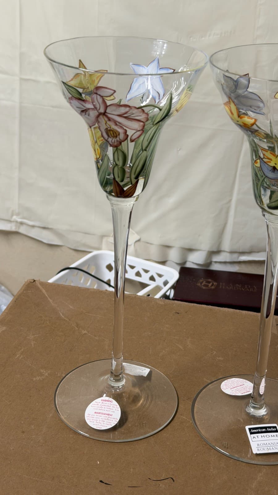 Set of 2 American Atelier Hand-Painted Floral Wine Glasses – Romania - Thumbnail 4