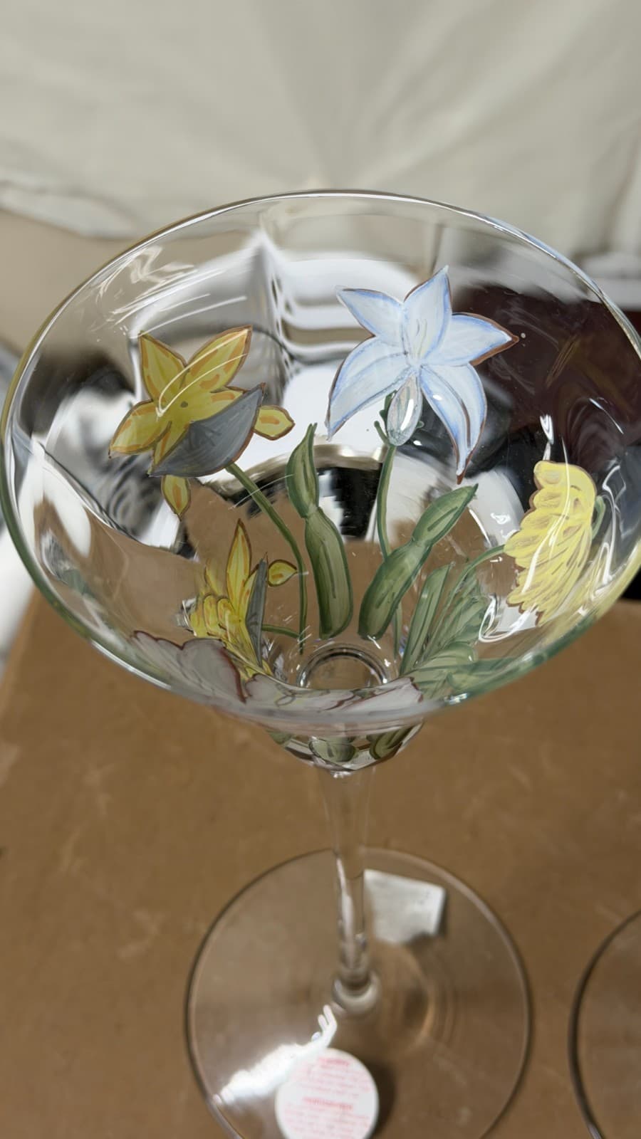 Set of 2 American Atelier Hand-Painted Floral Wine Glasses – Romania - Thumbnail 8