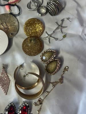 Mixed Fashion Jewelry Lot Earrings Necklace Rings Bracelet Boho Glam - Thumbnail 5