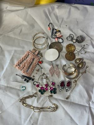 Mixed Fashion Jewelry Lot Earrings Necklace Rings Bracelet Boho Glam - Thumbnail 2