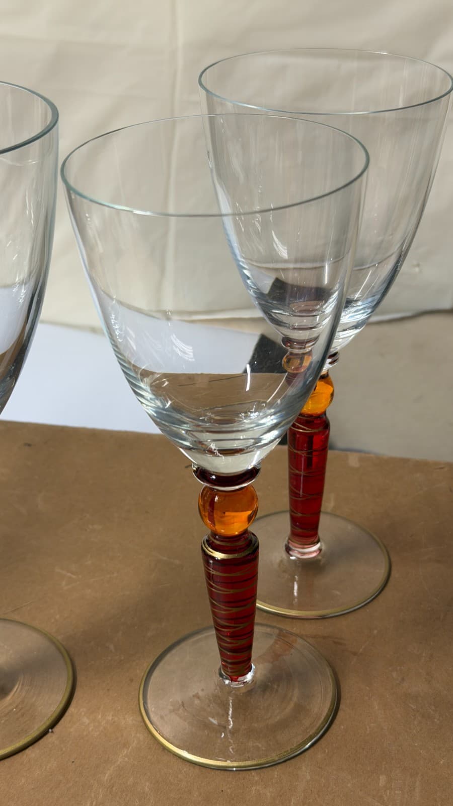 Set of 5 Handcrafted Amber Stem Wine Glasses – 4 Matching + 1 Variant - Thumbnail 13