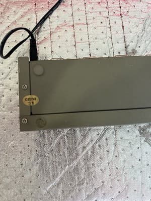StarTech ST124PROA 4-Port 400MHz VGA Video & Audio Splitter with Power Supply - Thumbnail 4