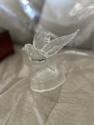 Clear Glass Bird Figurine on Frosted Base Elegant Decorative Collectible