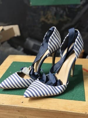 ShoeDazzle Blue White Striped Pointed Toe Heels Ankle Wrap Pumps Women’s
