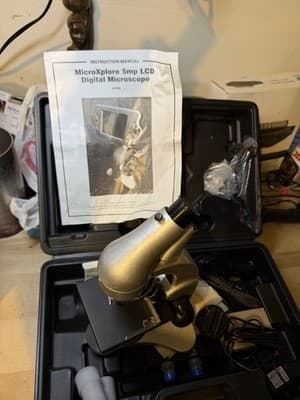 MicroXplore 5MP LCD Digital Microscope Set with Accessories & Case