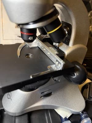 MicroXplore 5MP LCD Digital Microscope Set with Accessories & Case - Thumbnail 7