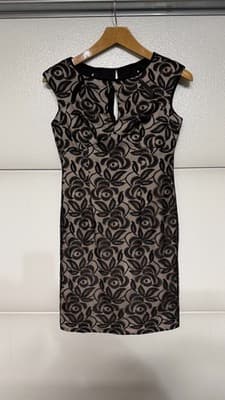 Maggy London Black Nude Lace Floral Sheath Dress Sleeveless Size 8 - Thumbnail 2