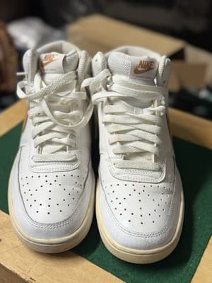 Nike Court Vision Mid White Tan Sneakers Women’s 8.5 EUR 40 CD5436-104 - Thumbnail 2