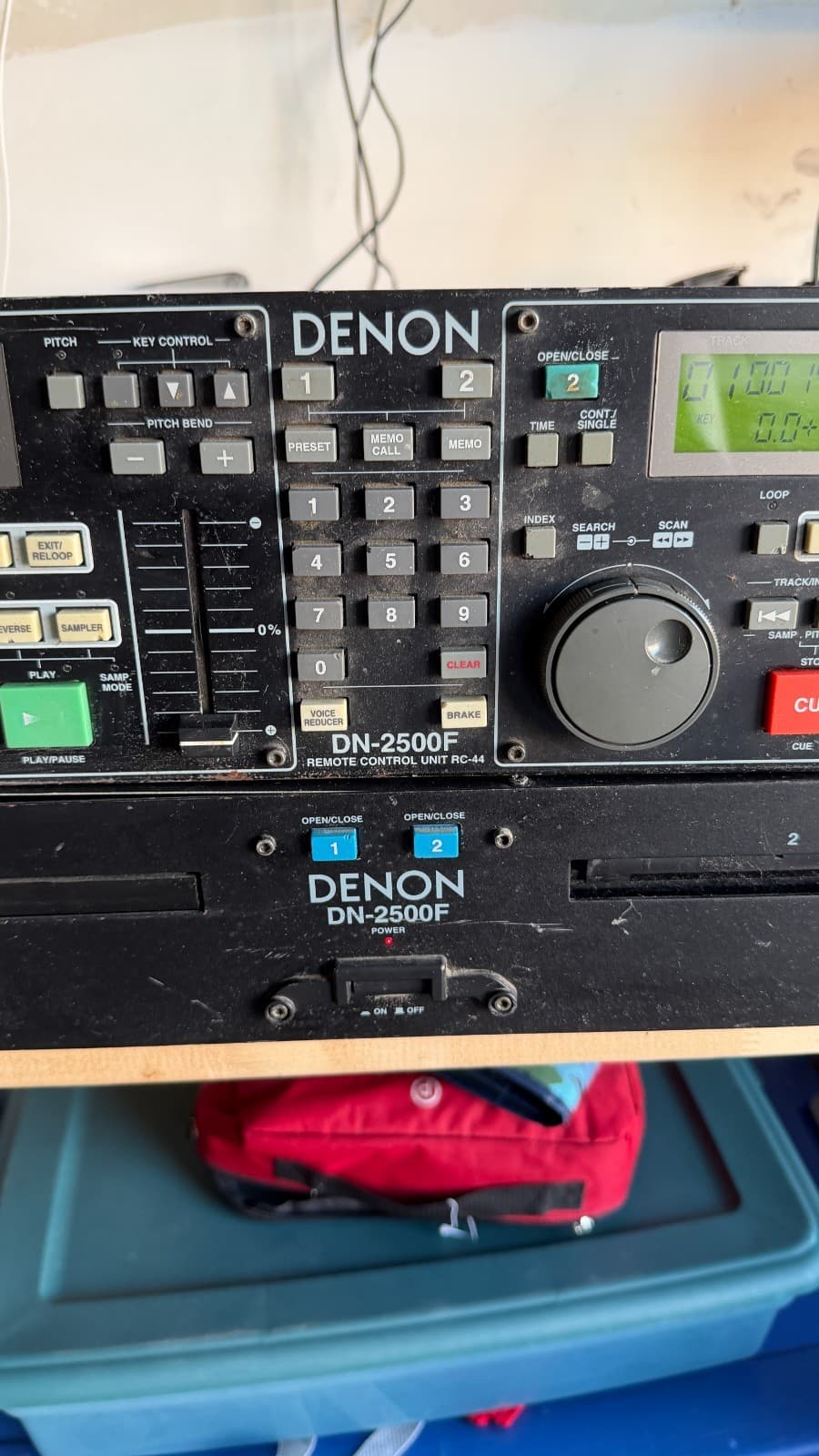Denon DN-2500F Dual CD Player + Controller – Partial Test, Trays Won’t Open - Thumbnail 2