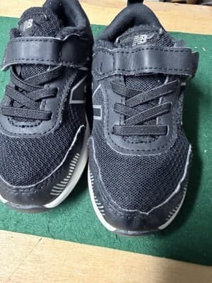 New Balance Kids Black Hook Loop Sneakers Toddler Running Shoes Size 7.5 - Thumbnail 4
