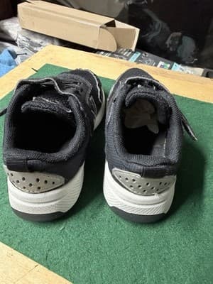New Balance Kids Black Hook Loop Sneakers Toddler Running Shoes Size 7.5 - Thumbnail 5