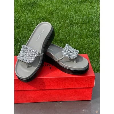 Donald J Pliner Fifi Slate Pewter Metallic Crystal Platform Thong Sandals 6M - Thumbnail 9