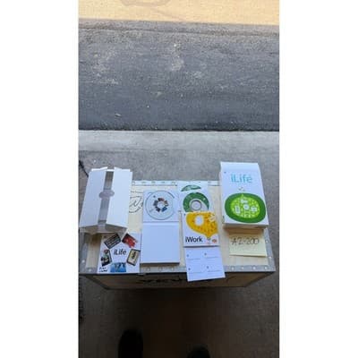 Apple iLife 05 and iLife 08 Software Bundle Mac OS X iWork 05 Trial Vintage - Thumbnail 2
