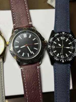 Lot of 4 Quartz Watches – Geneva & Others – Mixed Styles, Unisex Fashion - Thumbnail 7