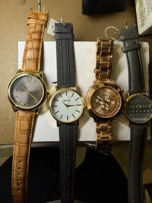 Lot of 4 Geneva Quartz Watches – Mixed Styles – Leather & Metal Bands - Thumbnail 11