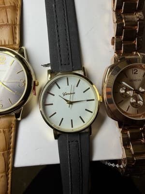 Lot of 4 Geneva Quartz Watches – Mixed Styles – Leather & Metal Bands - Thumbnail 4
