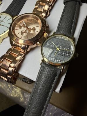 Lot of 4 Geneva Quartz Watches – Mixed Styles – Leather & Metal Bands - Thumbnail 13