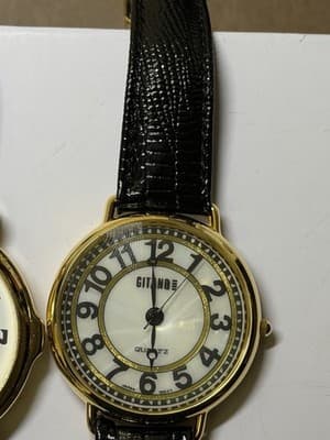 Lot of 2 Gitano Quartz Watches Gold Tone – Black & White Bands – Retro Style - Thumbnail 4