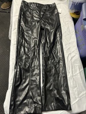 Blank NYC Black Faux Leather Pants Women’s Size L High Rise Button Front